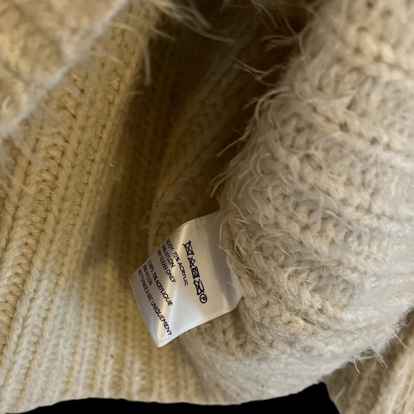 Hit List Oversized Fuzzy Crew Neck Sweater VTG woman Sz S - Picture 4 of 4